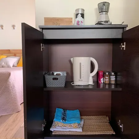 Charming Cozy Retreat - Terrace & Private Balcony Alojamento de Acomodação e Pequeno-almoço 4*