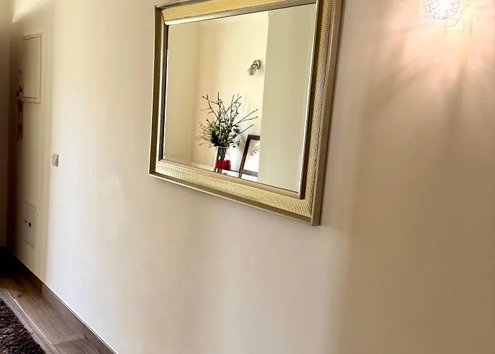 Charming Cozy Retreat - Terrace & Private Balcony 4* Coimbra