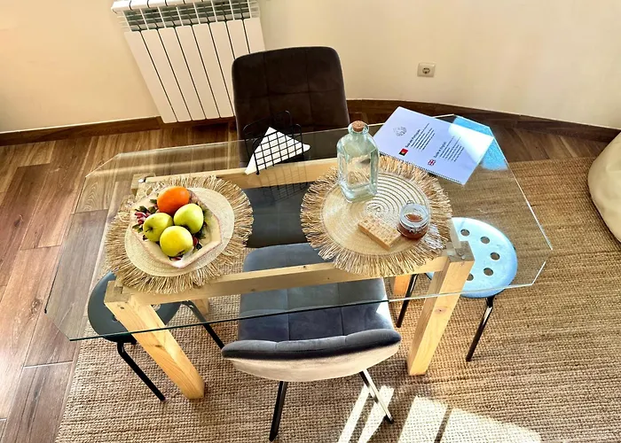 Charming Cozy Retreat - Terrace & Private Balcony 4* Coimbra